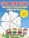 It's in the Petal! Daisy Game for Young Word Geniuses - Activity Book Volume 1