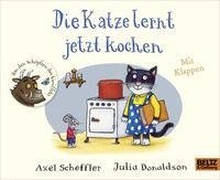 Die Katze lernt jetzt kochen