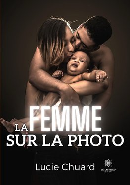 La femme sur la photo