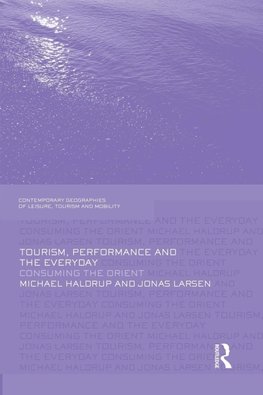 Tourism, Performance and the Everyday