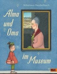 Alma und Oma im Museum